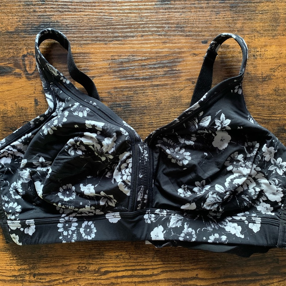 Cacique 40f bra silk no underwire